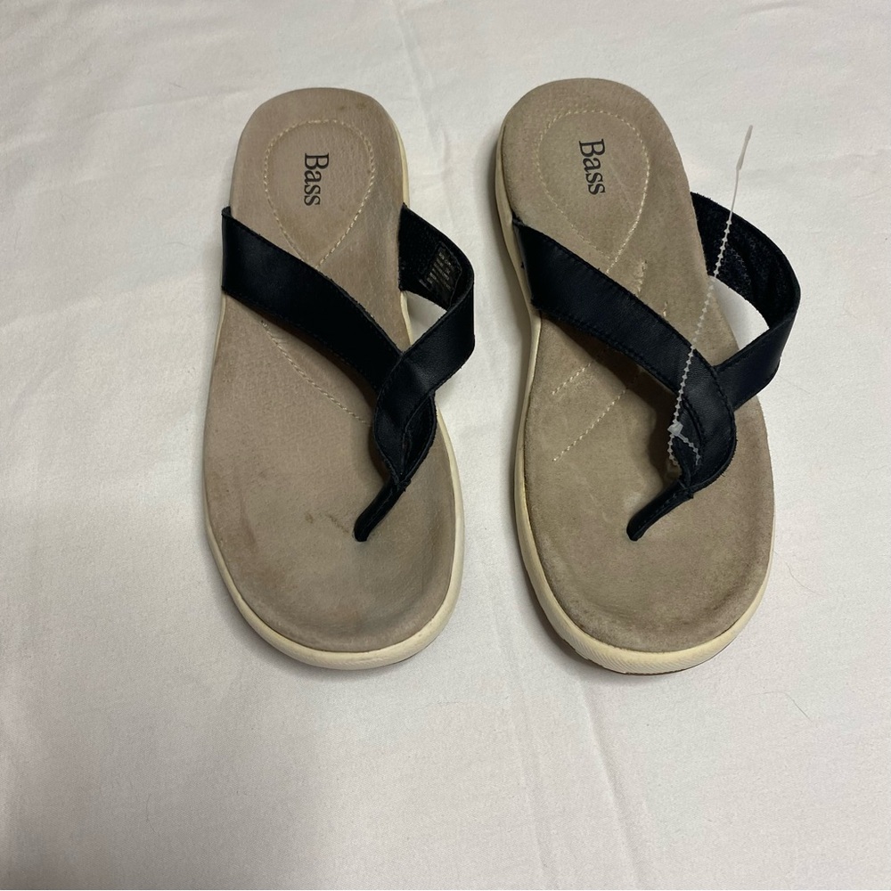 Bass Black and Cream Sandals, Size 7